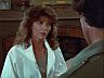 Laura Bennett (Samantha Eggar)