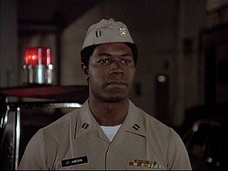 Lt. Jameson (Dennis Haysbert)