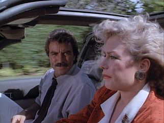 Magnum (Tom Selleck) & Shelley Faraday (Cassie Yates)